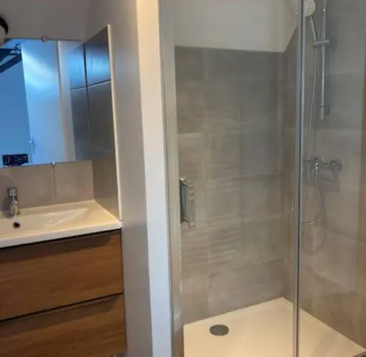 Lägenhet Au Bord De La Mayenne *